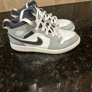 Jordan 1 Mid light Smoke Grey Kids